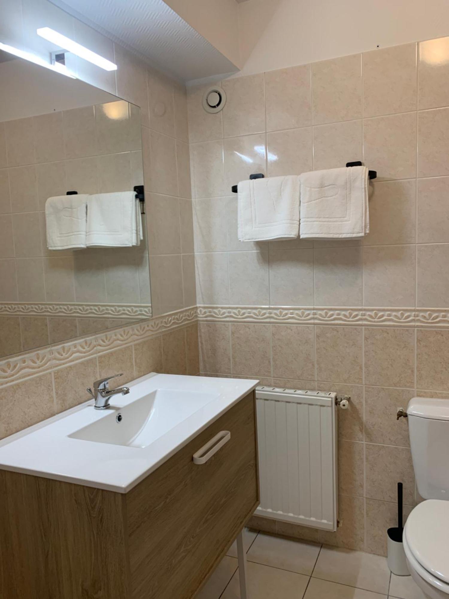 Agreable Maison Meublee 瑟堡 外观 照片